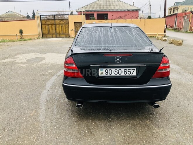 Mercedes E 320 2004, 234,000 km - 3.2 l - Bakı