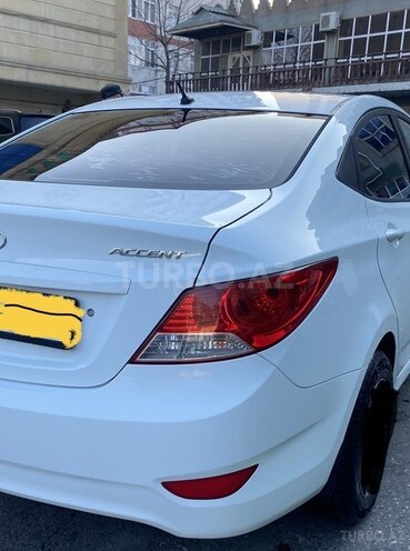 Hyundai Accent 2011, 223,650 km - 1.4 л - Bakı