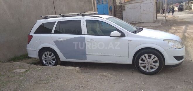 Opel Astra 2008, 12,452 km - 1.3 l - Bakı