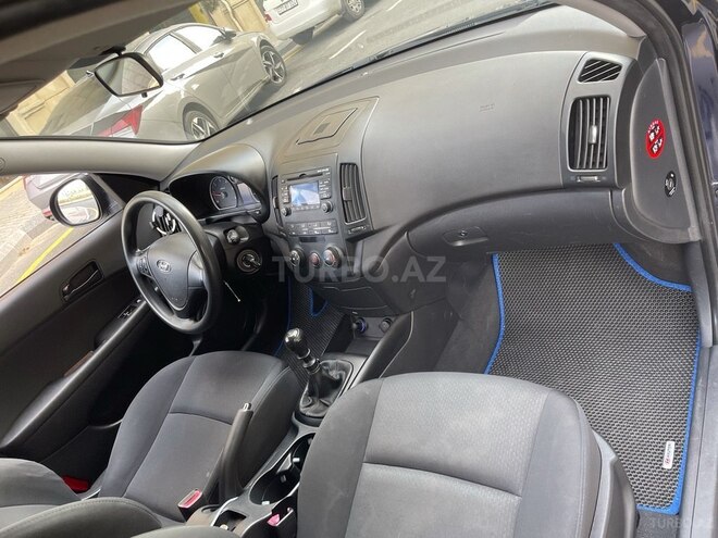 Hyundai i30 2009, 189,000 km - 1.6 л - Bakı