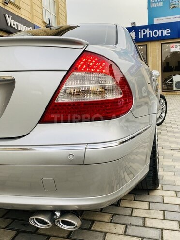 Mercedes E 320 2002, 201,000 km - 3.2 l - Bakı