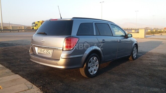 Opel Astra 2006, 224,000 km - 1.3 l - Bakı