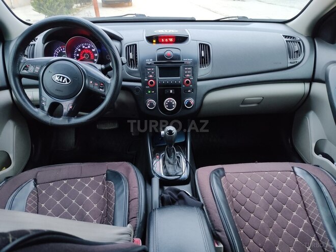 Kia Cerato 2010, 218,871 km - 2.0 l - Bakı