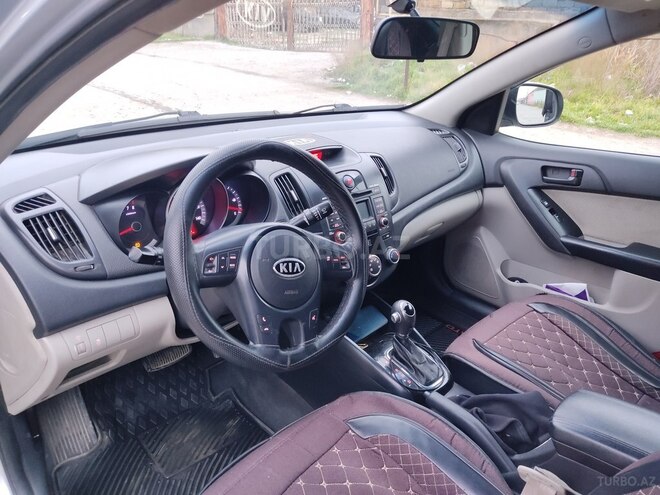 Kia Cerato 2010, 218,871 km - 2.0 l - Bakı
