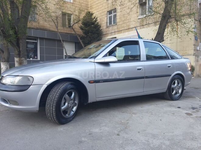 Opel Vectra 1998, 300,000 km - 1.8 l - Bakı
