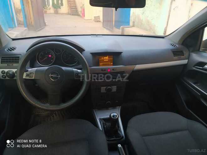 Opel Astra 2006, 550,000 km - 1.9 л - Bakı