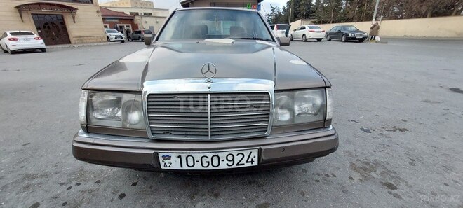 Mercedes E 250 1990, 250,000 km - 2.5 л - Bakı