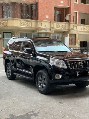 Toyota Land Cruiser 2013, 95,000 km - 2.7 л - Bakı