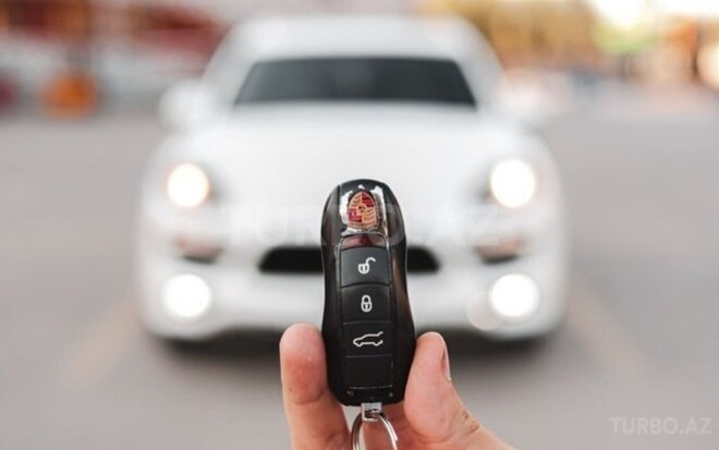 Porsche Cayenne Turbo 2012, 170,000 km - 4.8 l - Bakı