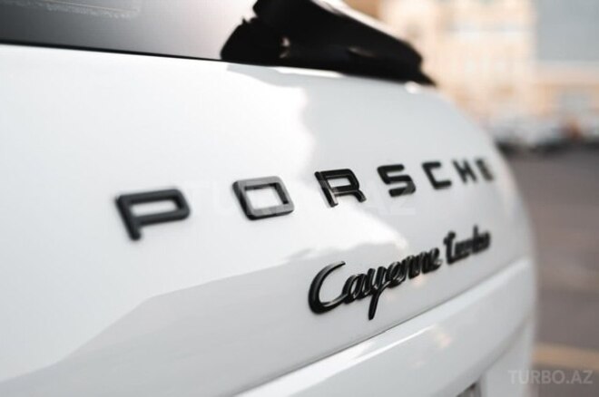 Porsche Cayenne Turbo 2012, 170,000 km - 4.8 l - Bakı
