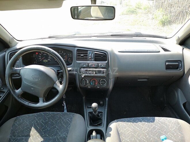 Nissan Primera 1998, 225,646 km - 2.0 l - Salyan