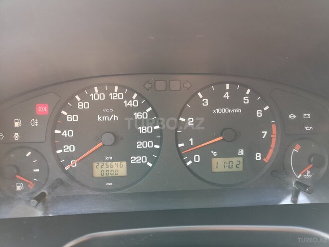 Nissan Primera 1998, 225,646 km - 2.0 l - Salyan