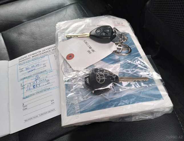 Toyota Prado 2015, 80,000 km - 2.7 l - Bakı