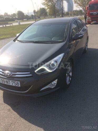 Hyundai i40 2013, 178,000 km - 1.7 l - Bakı