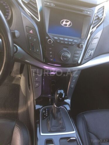 Hyundai i40 2013, 178,000 km - 1.7 l - Bakı