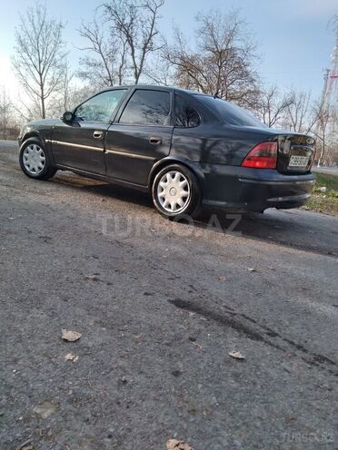 Opel Vectra 1996, 425,852 km - 2.0 l - Zaqatala