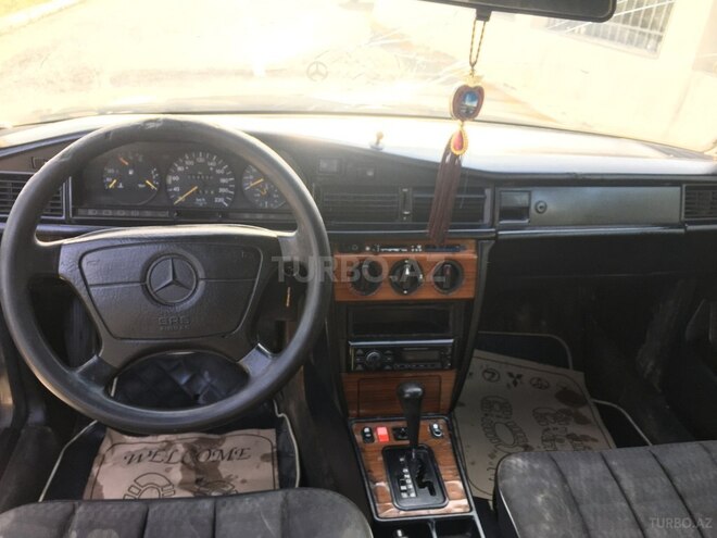 Mercedes 190 1992, 504,256 km - 2.0 l - Bakı