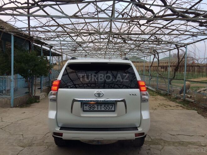 Toyota Prado 2011, 197,000 km - 2.7 l - Bakı