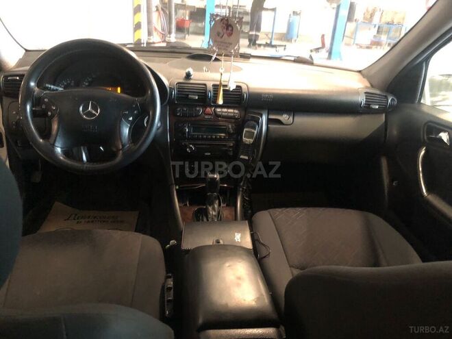 Mercedes C 220 2002, 238,657 km - 2.2 l - Bakı
