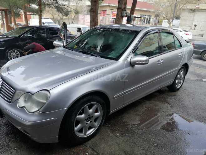 Mercedes C 240 2000, 248,000 km - 2.6 l - Bakı
