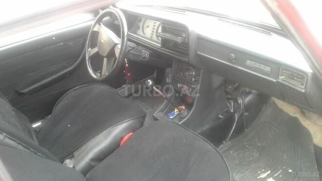 LADA (VAZ) 2104 1990, 300,000 km - 1.6 l - Gəncə