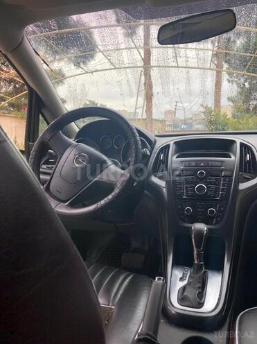 Opel Astra 2011, 173,217 km - 1.6 l - Bakı