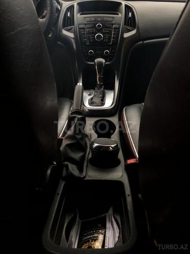 Opel Astra 2011, 173,217 km - 1.6 l - Bakı