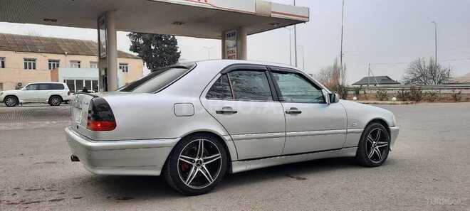 Mercedes C 240 2000, 129,500 km - 2.4 l - Gəncə