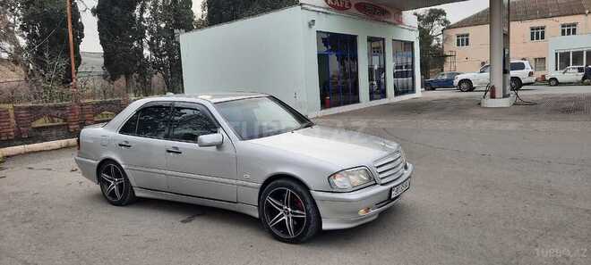 Mercedes C 240 2000, 129,500 km - 2.4 l - Gəncə
