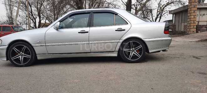 Mercedes C 240 2000, 129,500 km - 2.4 l - Gəncə