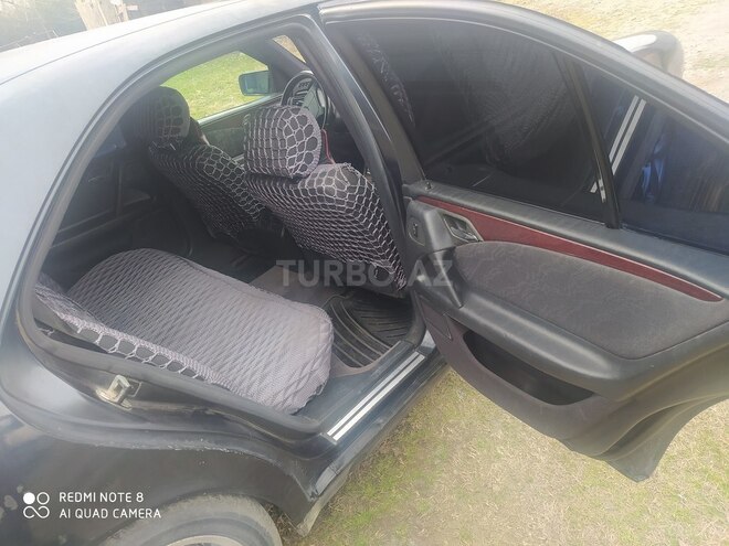 Mercedes E 230 1996, 530,000 km - 2.3 l - Balakən