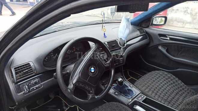 BMW 318 1999, 353,000 km - 1.9 л - Yevlax