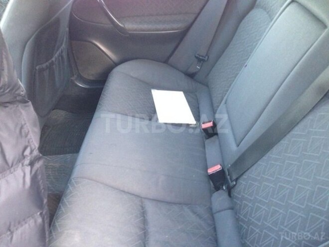 Mercedes C 200 2001, 480,000 km - 2.0 л - Bakı