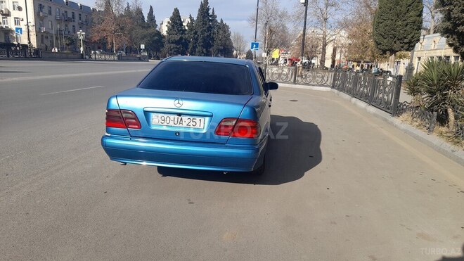 Mercedes E 220 1997, 100,000 km - 2.2 l - Gəncə