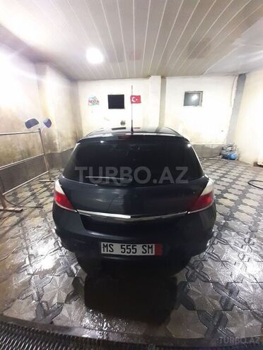 Opel Astra 2006, 200,000 km - 1.3 l - Gəncə