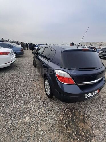 Opel Astra 2006, 200,000 km - 1.3 l - Gəncə