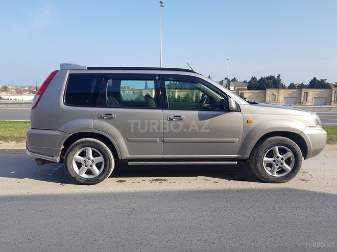 Nissan X-Trail 2001, 230,000 km - 2.0 l - Bakı