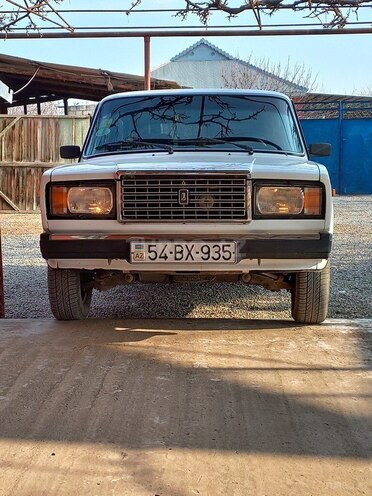 LADA (VAZ) 2107 2008, 17,940 km - 1.6 л - Sabirabad