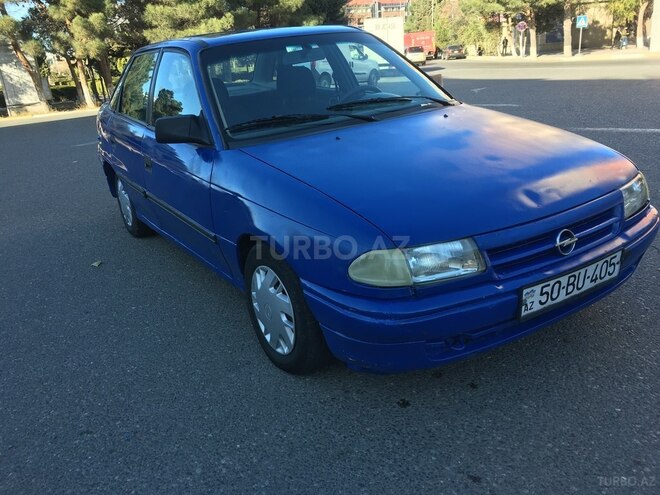 Opel Astra 1992, 141,041 km - 1.4 l - Sumqayıt