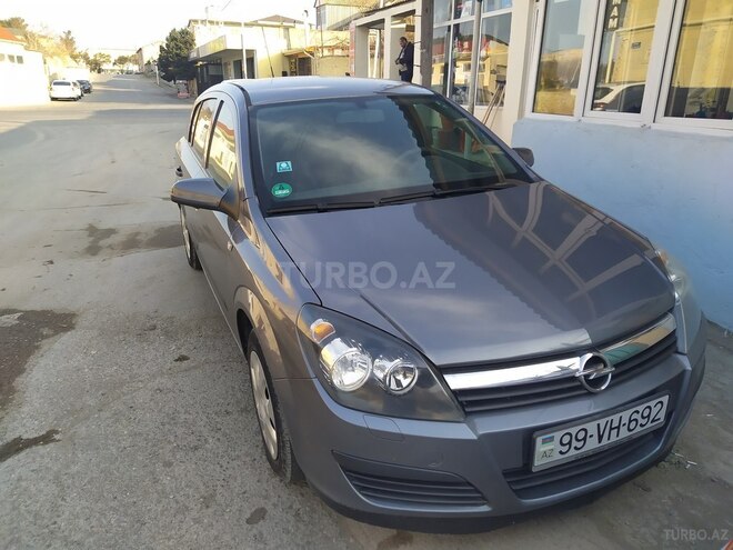 Opel Astra 2006, 270,000 km - 1.4 l - Bakı