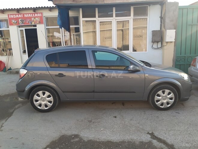 Opel Astra 2006, 270,000 km - 1.4 l - Bakı