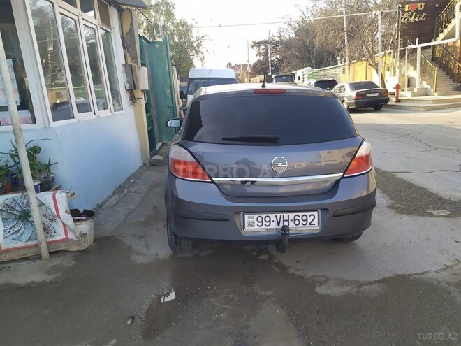 Opel Astra 2006, 270,000 km - 1.4 l - Bakı