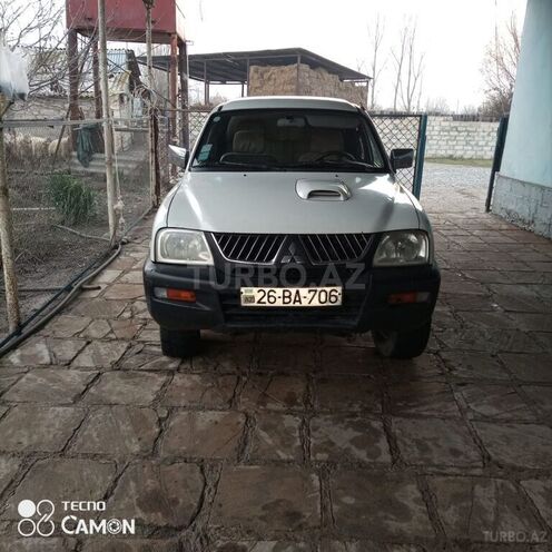 Mitsubishi L200 2005, 182,537 km - 2.5 л - Zərdab