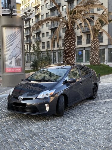 Toyota Prius 2013, 185,000 km - 1.8 l - Bakı
