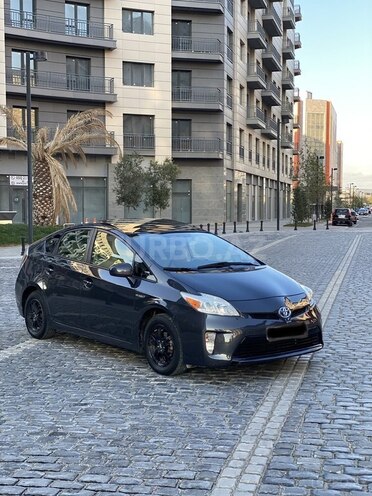 Toyota Prius 2013, 185,000 km - 1.8 l - Bakı
