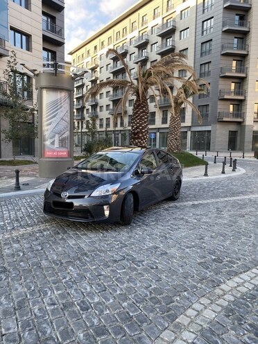 Toyota Prius 2013, 185,000 km - 1.8 l - Bakı