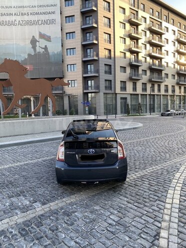 Toyota Prius 2013, 185,000 km - 1.8 l - Bakı
