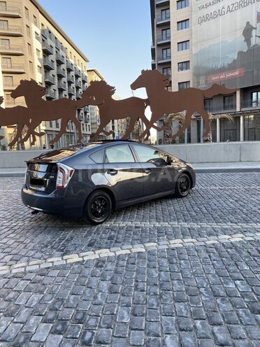 Toyota Prius 2013, 185,000 km - 1.8 l - Bakı