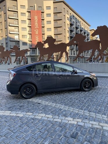 Toyota Prius 2013, 185,000 km - 1.8 l - Bakı