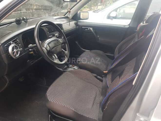 Volkswagen Golf 1995, 247,567 km - 1.8 l - Bakı